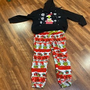 Grinch sweatshirt and pajama pants set. Size XL, excellent condition.